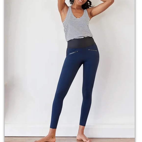 Aday    Throw It Higher Leggings in Steel Blue Sz S  high waisted zipper pockets - Picture 3 of 7